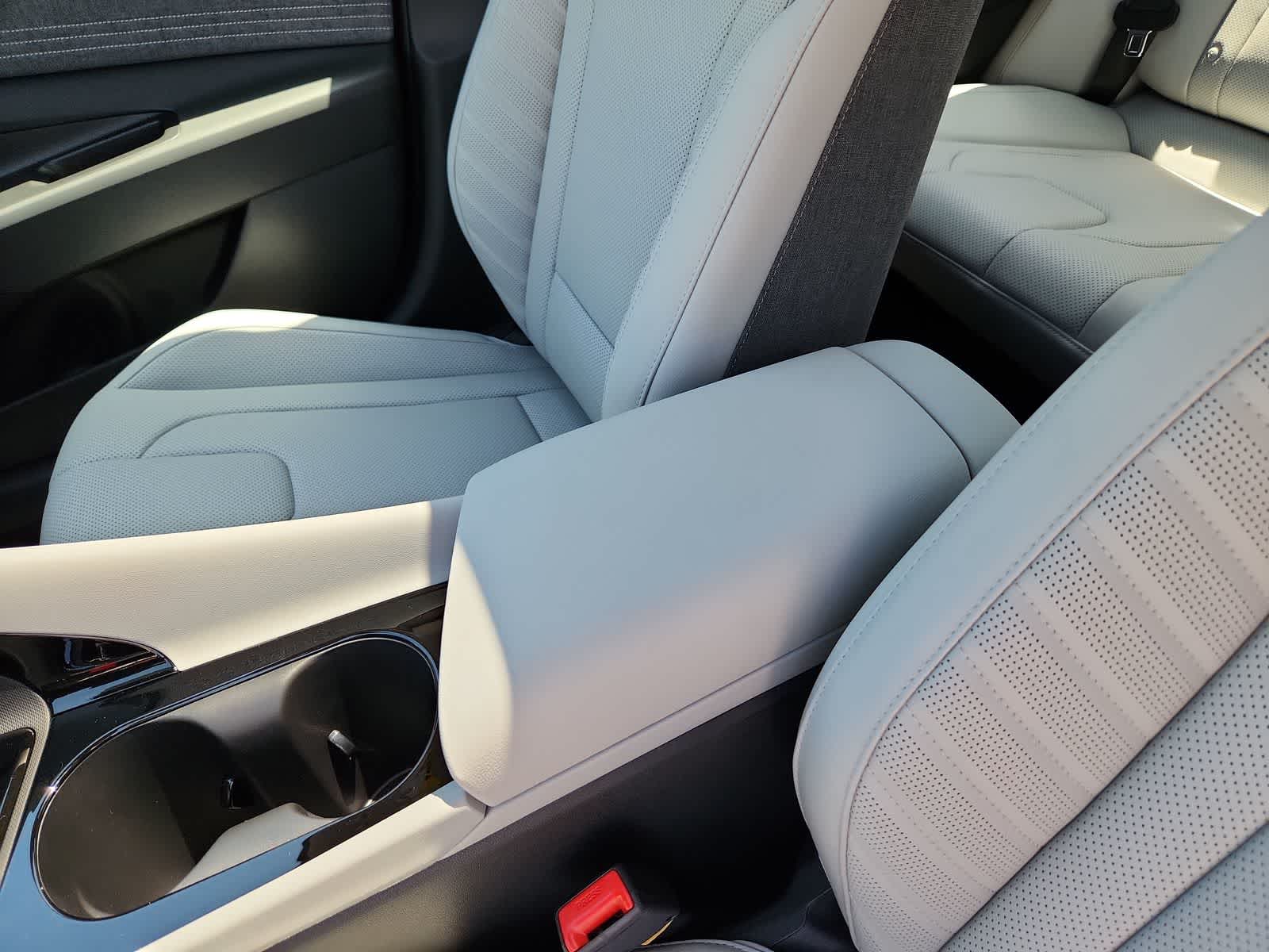 new 2025 Hyundai IONIQ 6 car, priced at $38,285