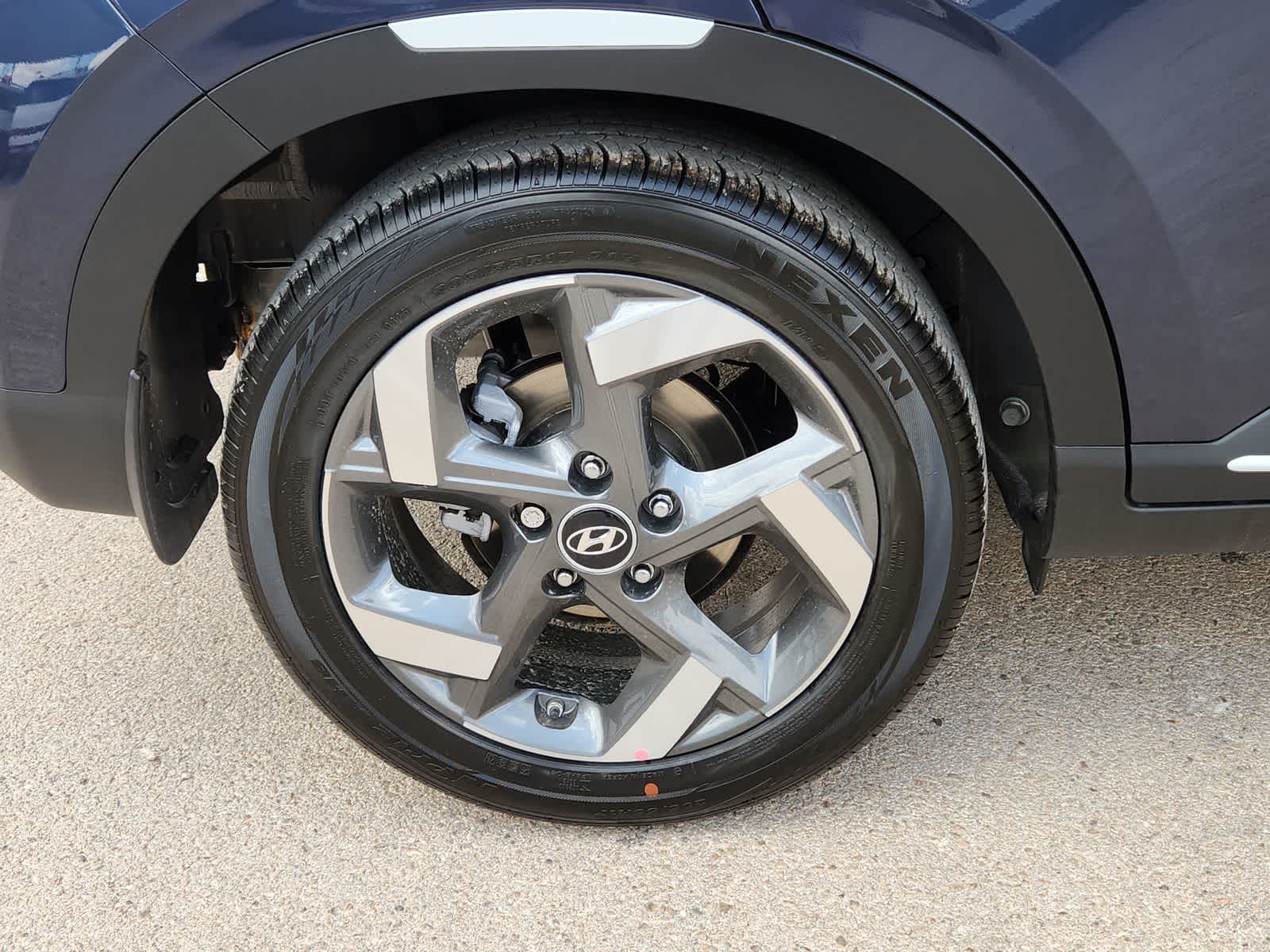 new 2025 Hyundai Venue car, priced at $25,540