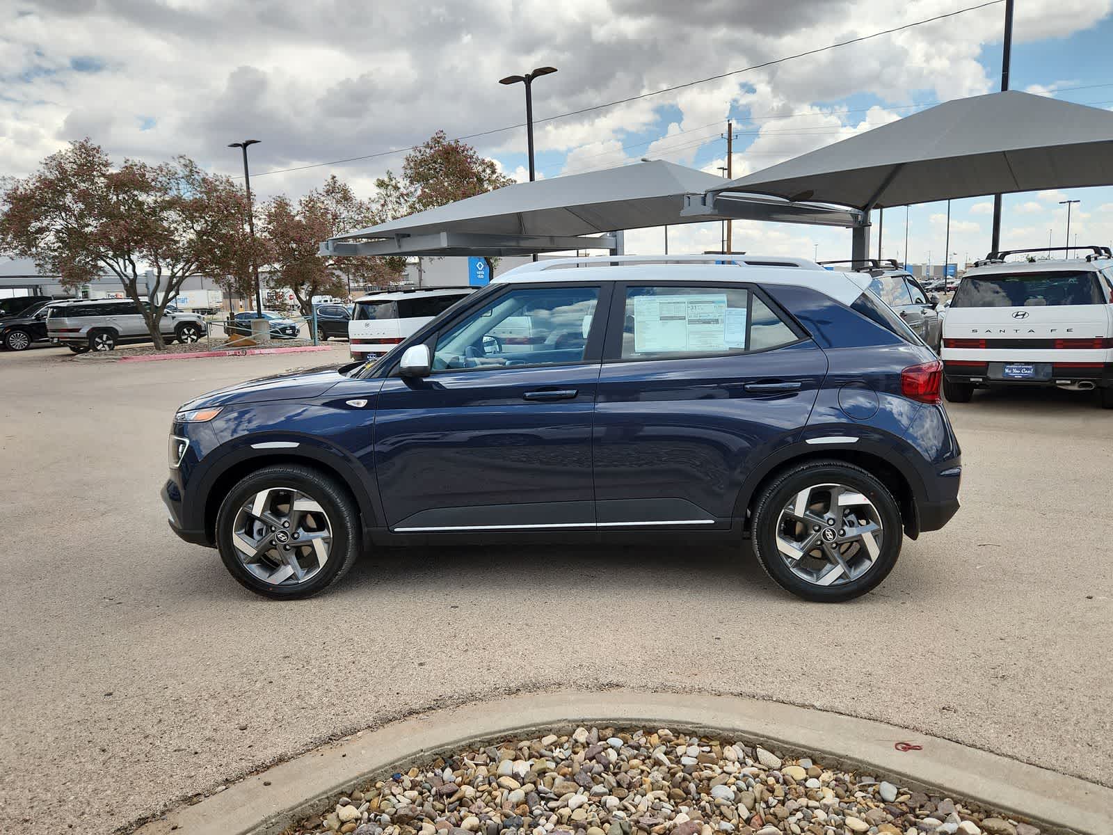new 2025 Hyundai Venue car, priced at $25,540