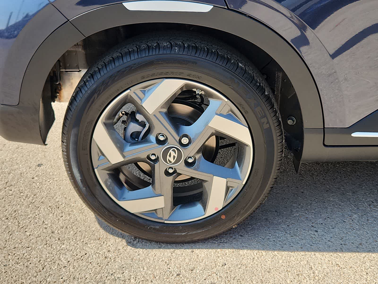 new 2025 Hyundai Venue car, priced at $25,545