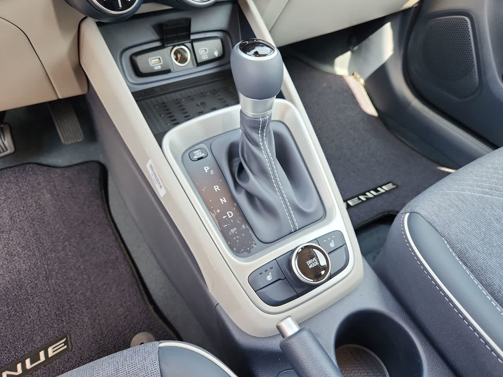 new 2025 Hyundai Venue car, priced at $25,545