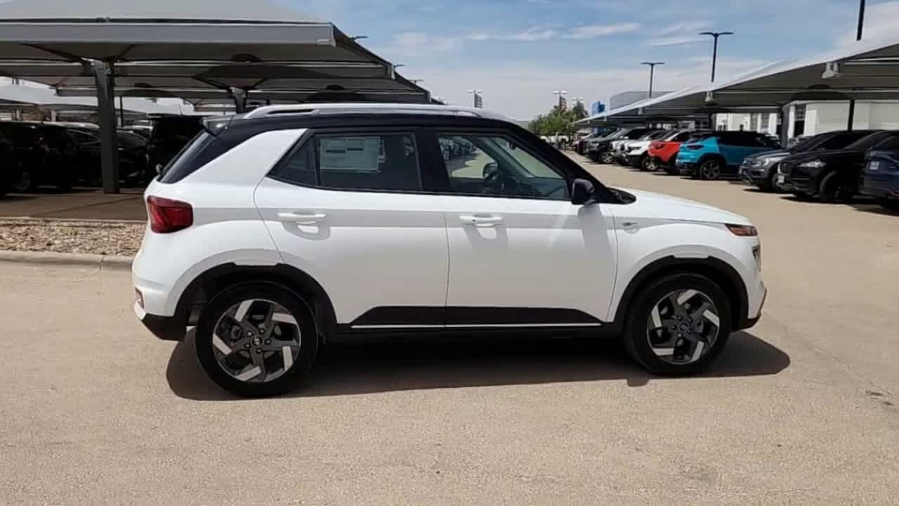 new 2025 Hyundai Venue car, priced at $25,550
