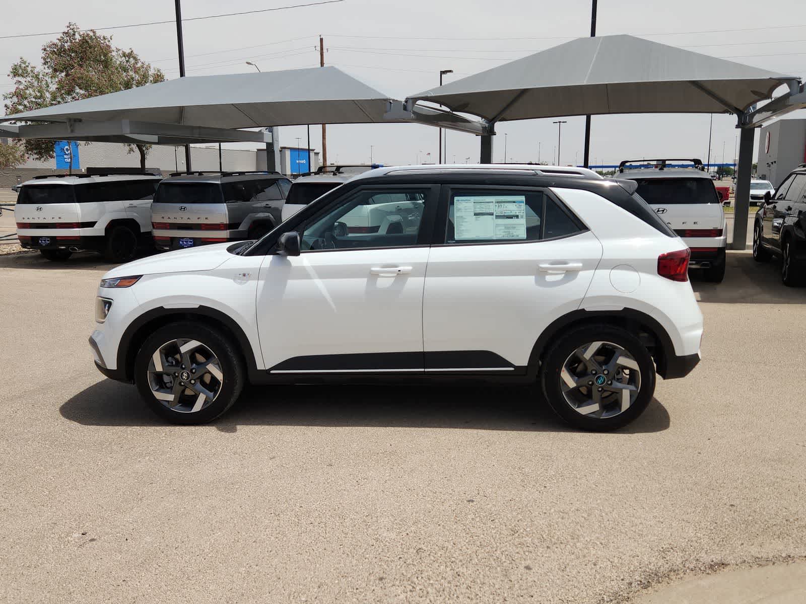 new 2025 Hyundai Venue car, priced at $25,550