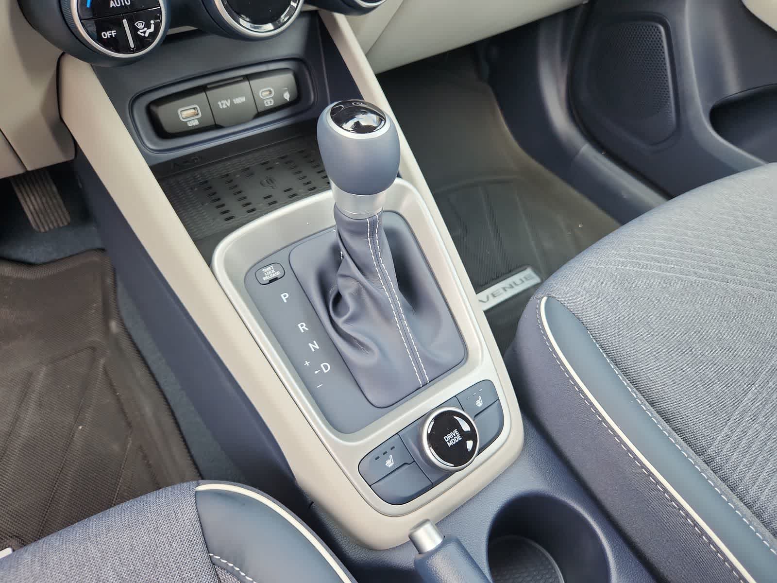 new 2025 Hyundai Venue car, priced at $25,480