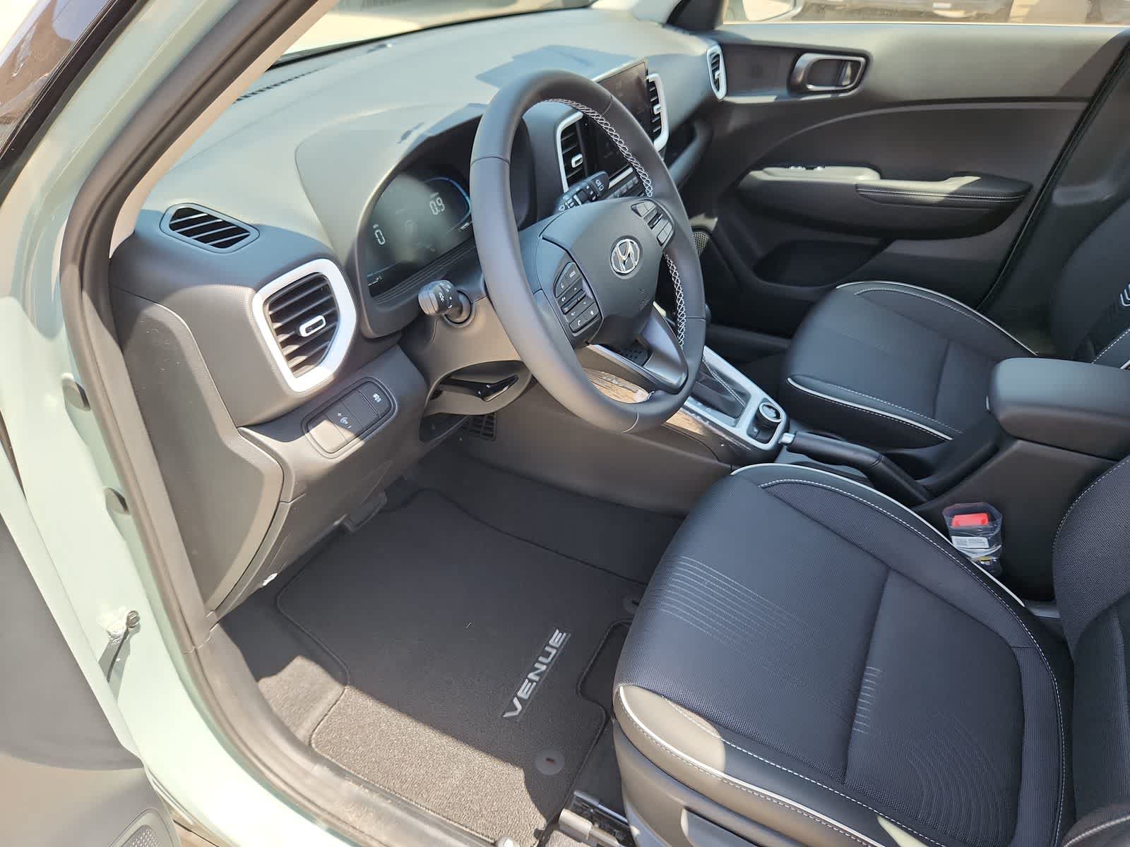 new 2025 Hyundai Venue car, priced at $25,545