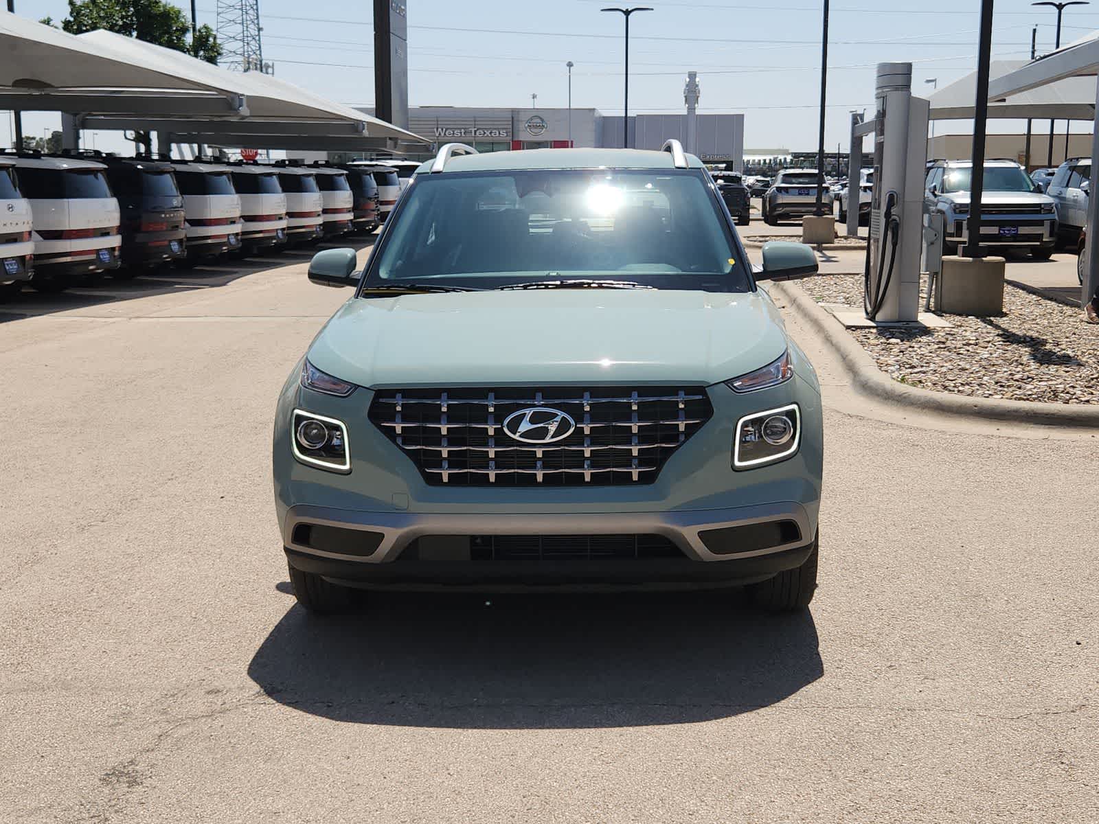 new 2025 Hyundai Venue car, priced at $25,545