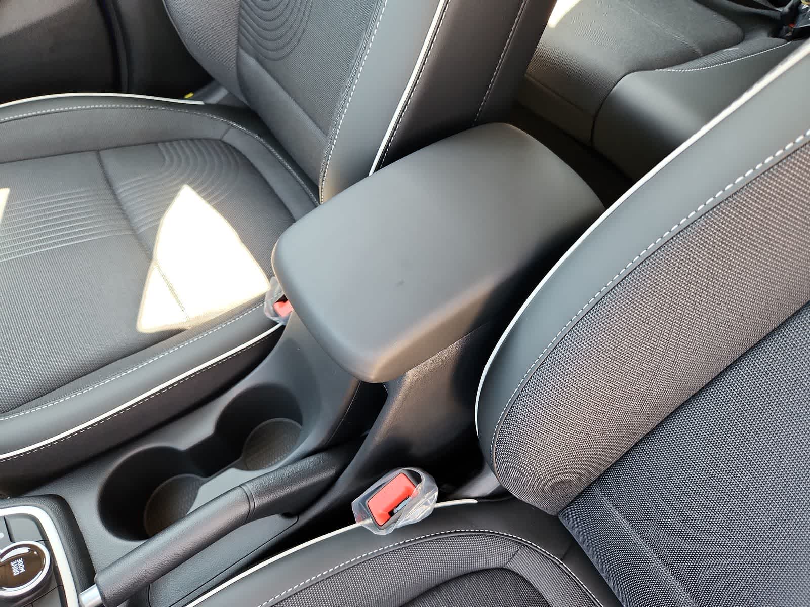 new 2025 Hyundai Venue car, priced at $25,565
