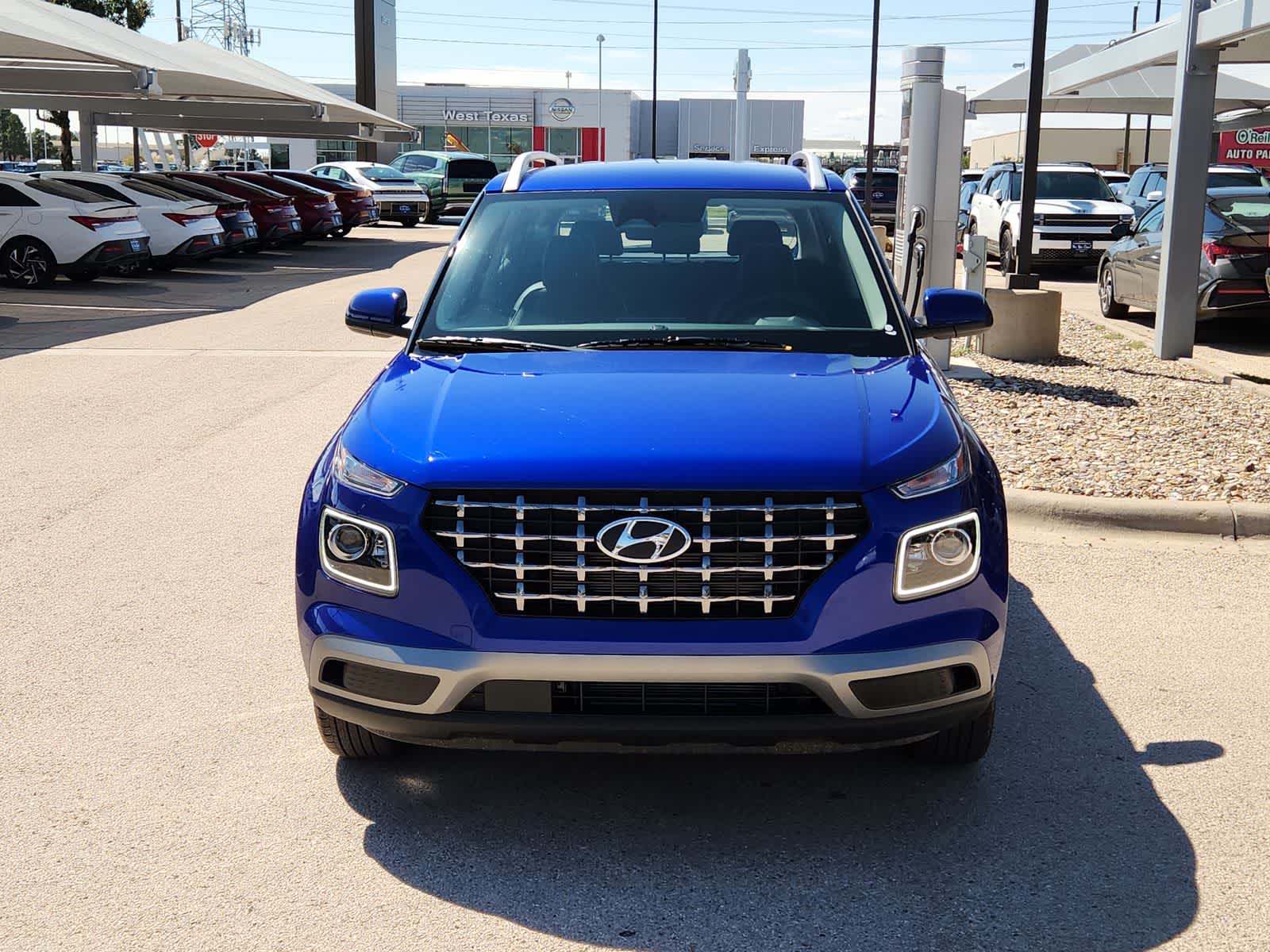 new 2025 Hyundai Venue car, priced at $25,565