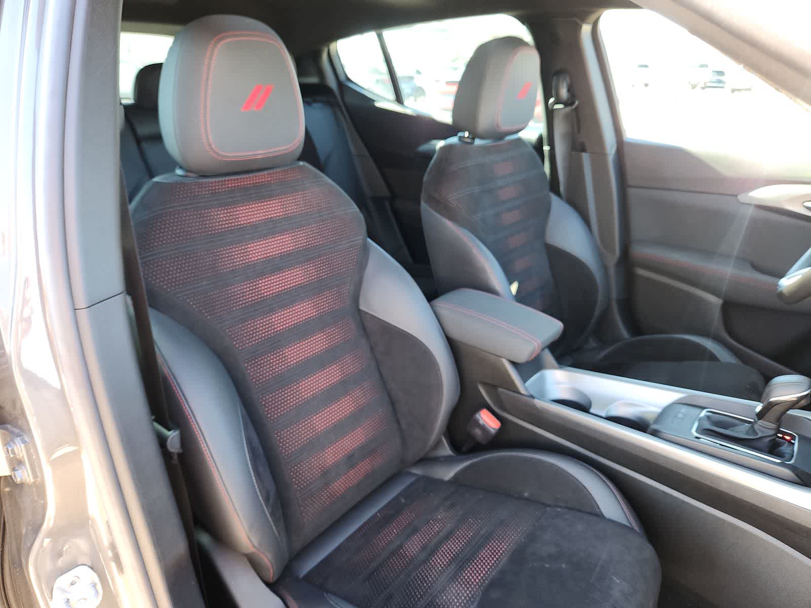 used 2024 Dodge Hornet car, priced at $30,999