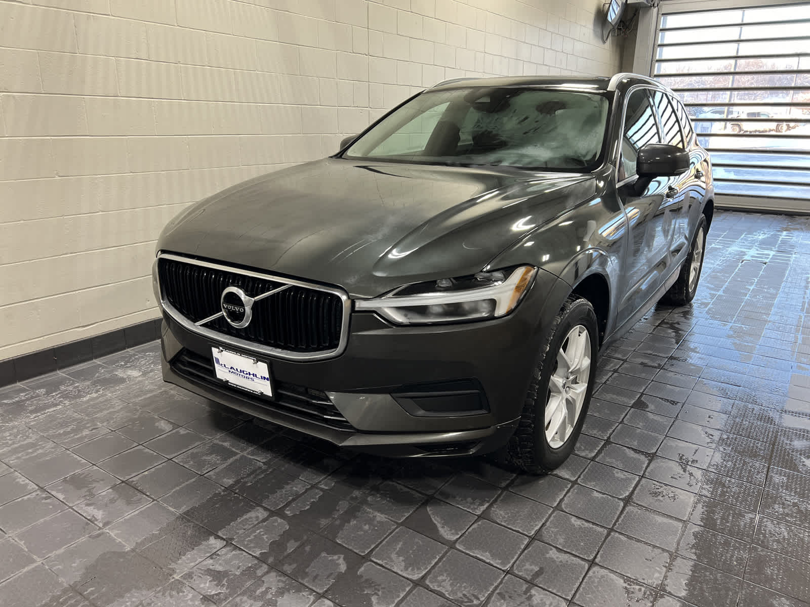 used 2018 Volvo XC60 car, priced at $19,501