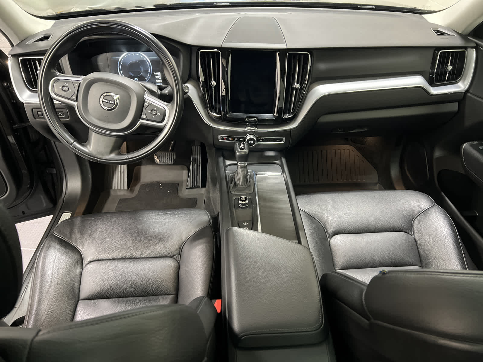 used 2018 Volvo XC60 car, priced at $20,901