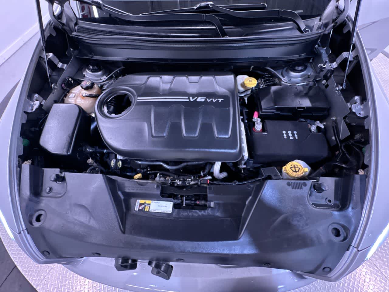 used 2015 Jeep Cherokee car, priced at $5,777