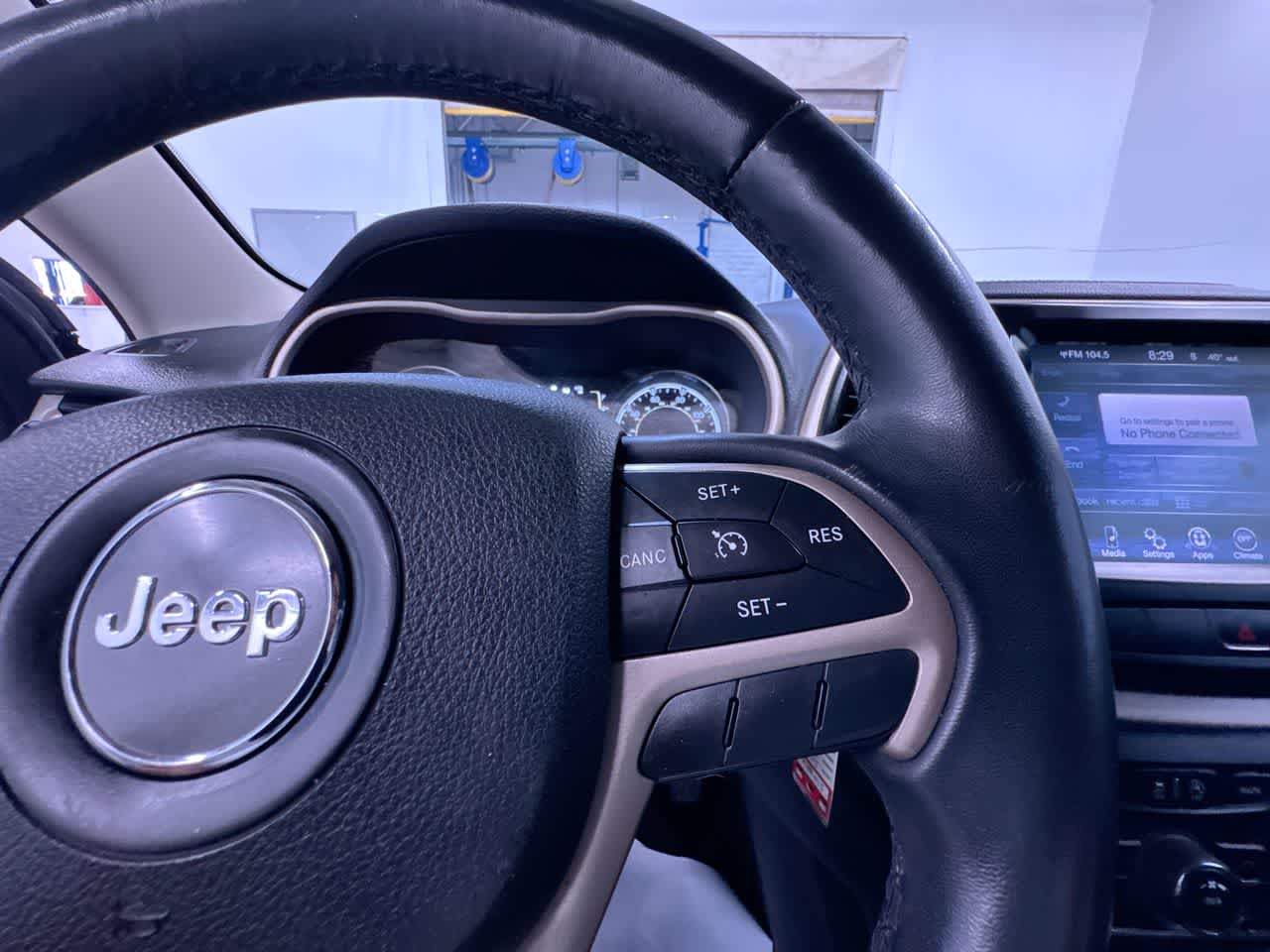 used 2015 Jeep Cherokee car, priced at $5,777