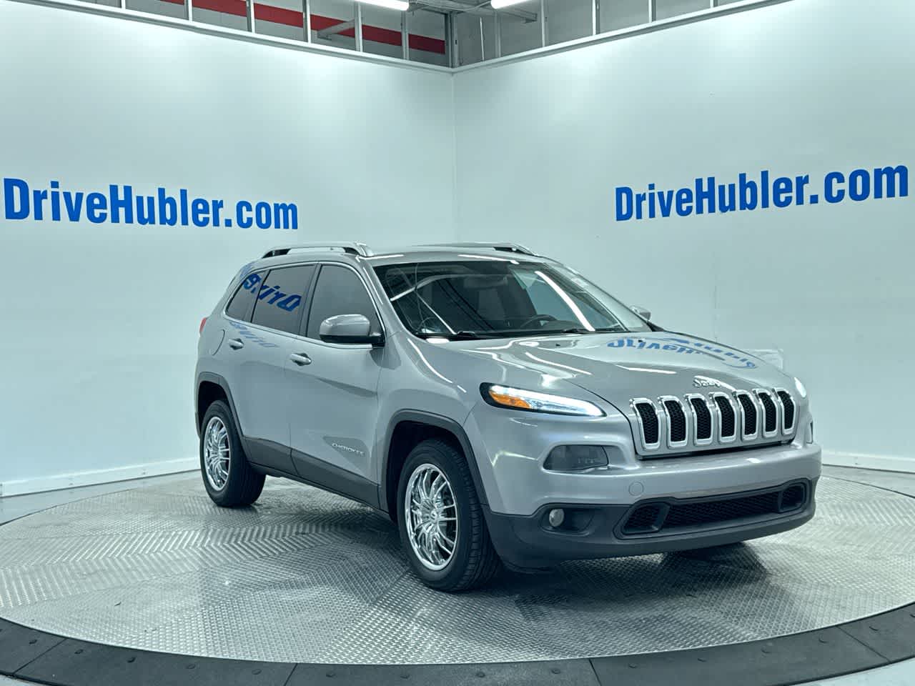 used 2015 Jeep Cherokee car, priced at $5,777