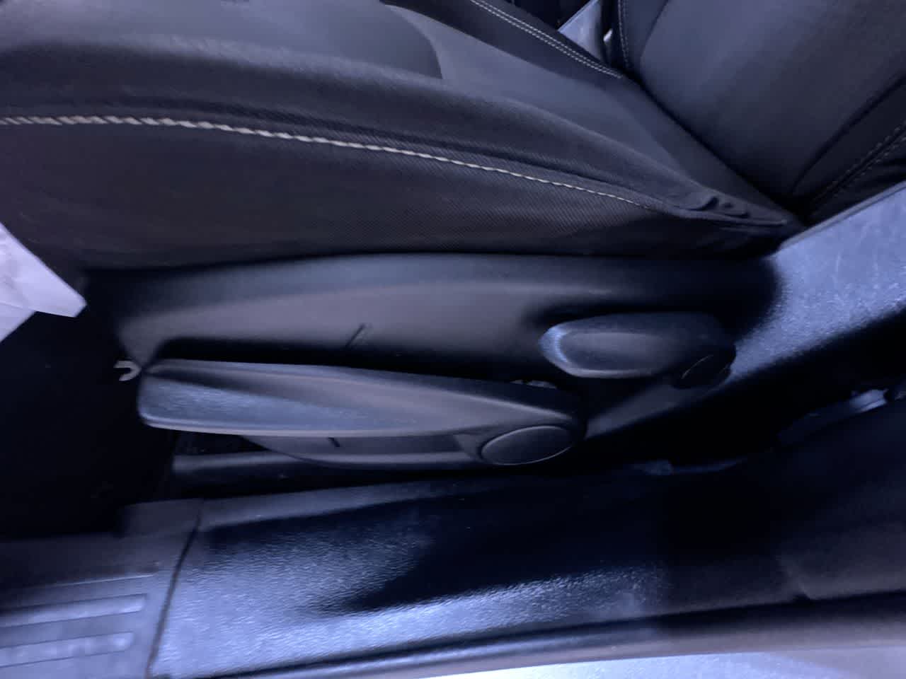 used 2015 Jeep Cherokee car, priced at $5,777