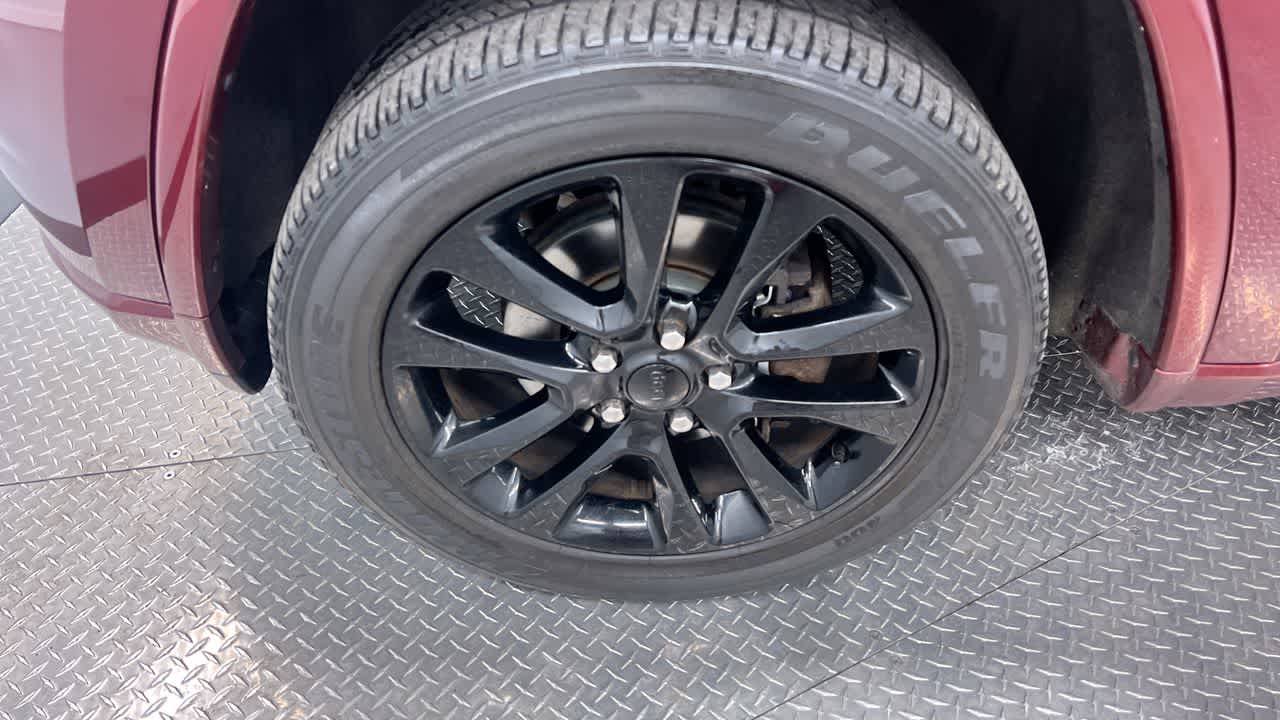 used 2018 Jeep Grand Cherokee car, priced at $22,995