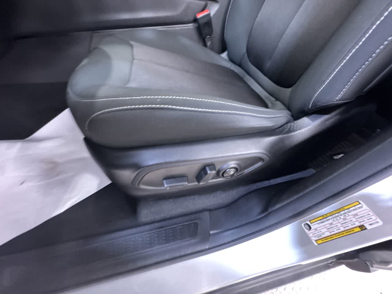 used 2024 Jeep Grand Cherokee L car, priced at $32,777