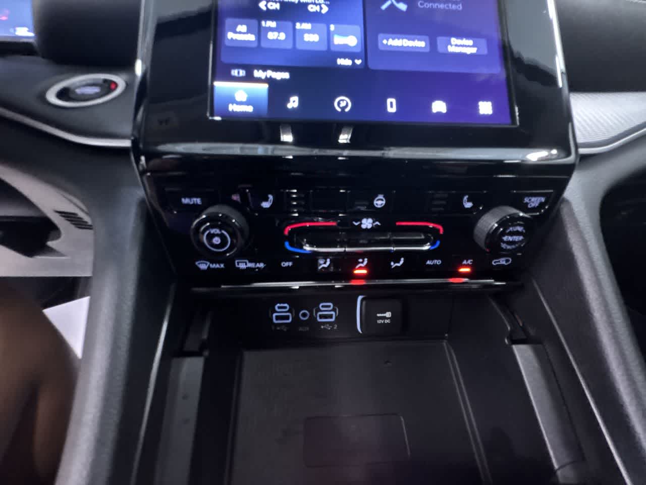 used 2024 Jeep Grand Cherokee L car, priced at $32,777