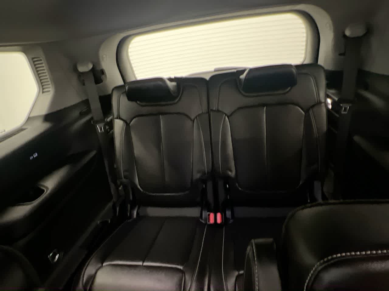 used 2021 Jeep Grand Cherokee L car, priced at $33,995