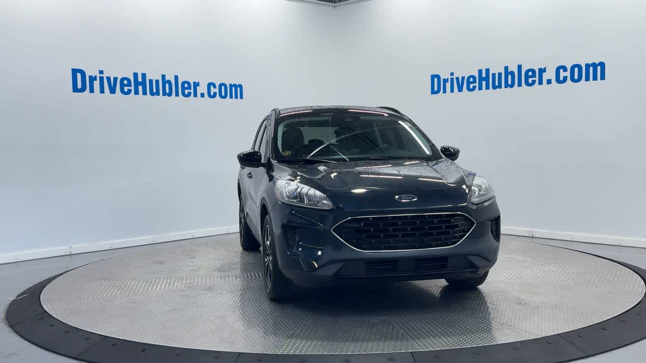 used 2022 Ford Escape car, priced at $21,595