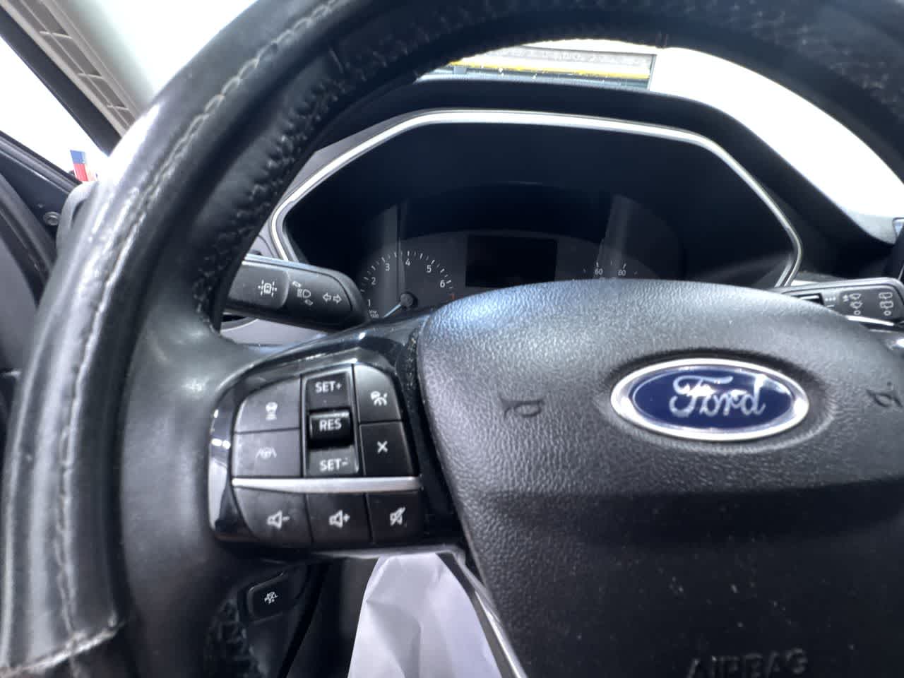 used 2022 Ford Escape car, priced at $21,595