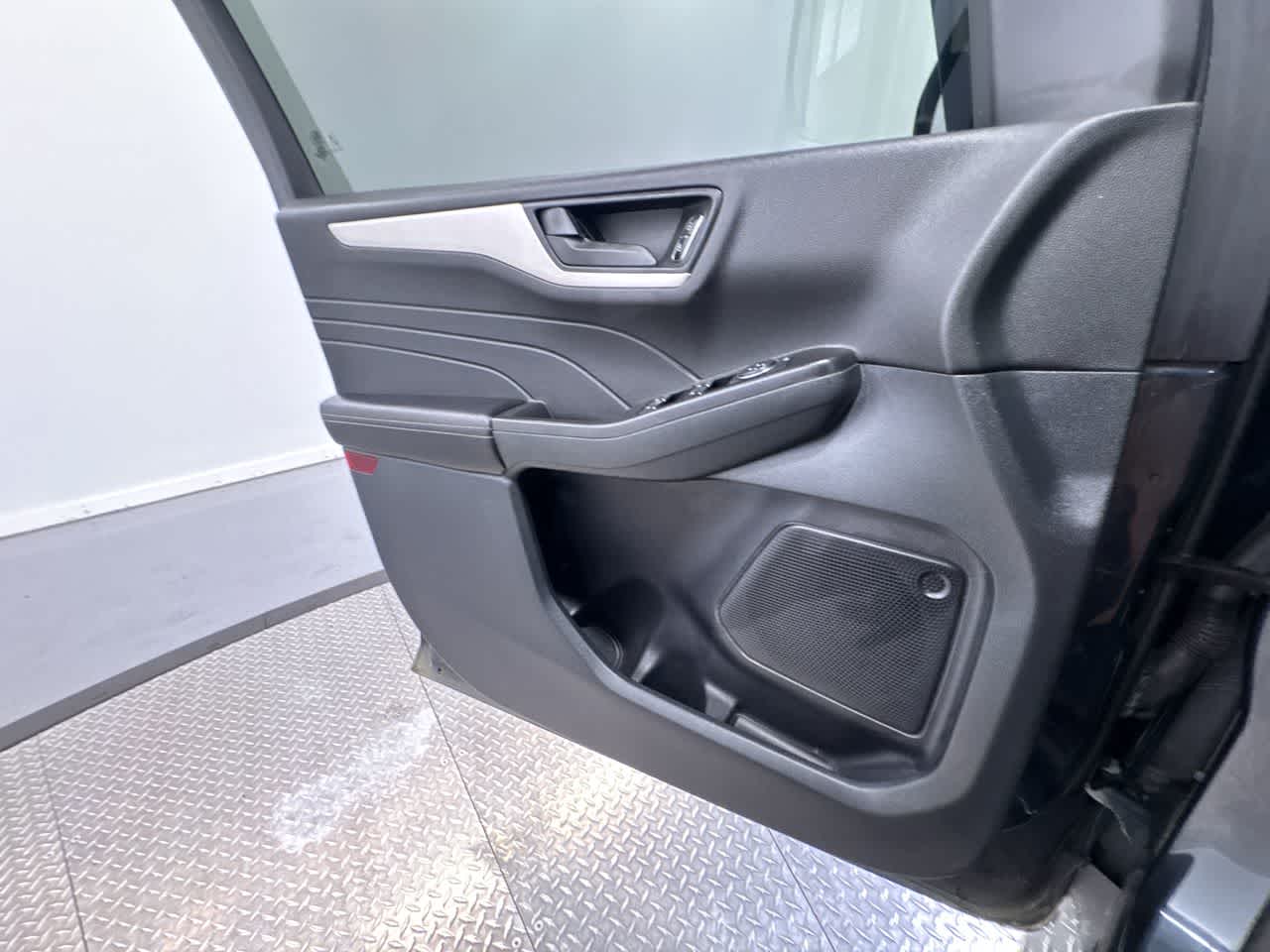 used 2022 Ford Escape car, priced at $21,595