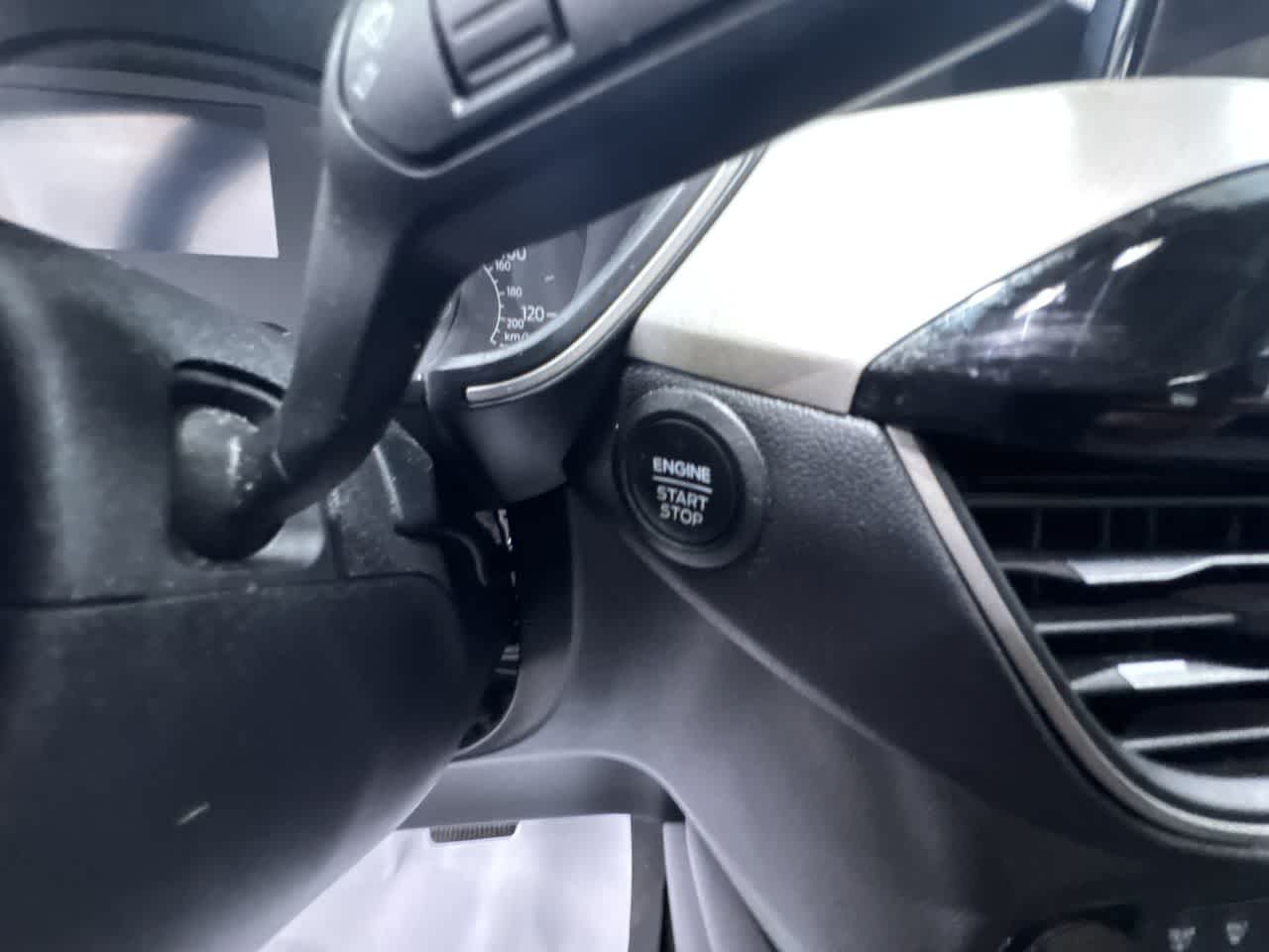 used 2022 Ford Escape car, priced at $21,595