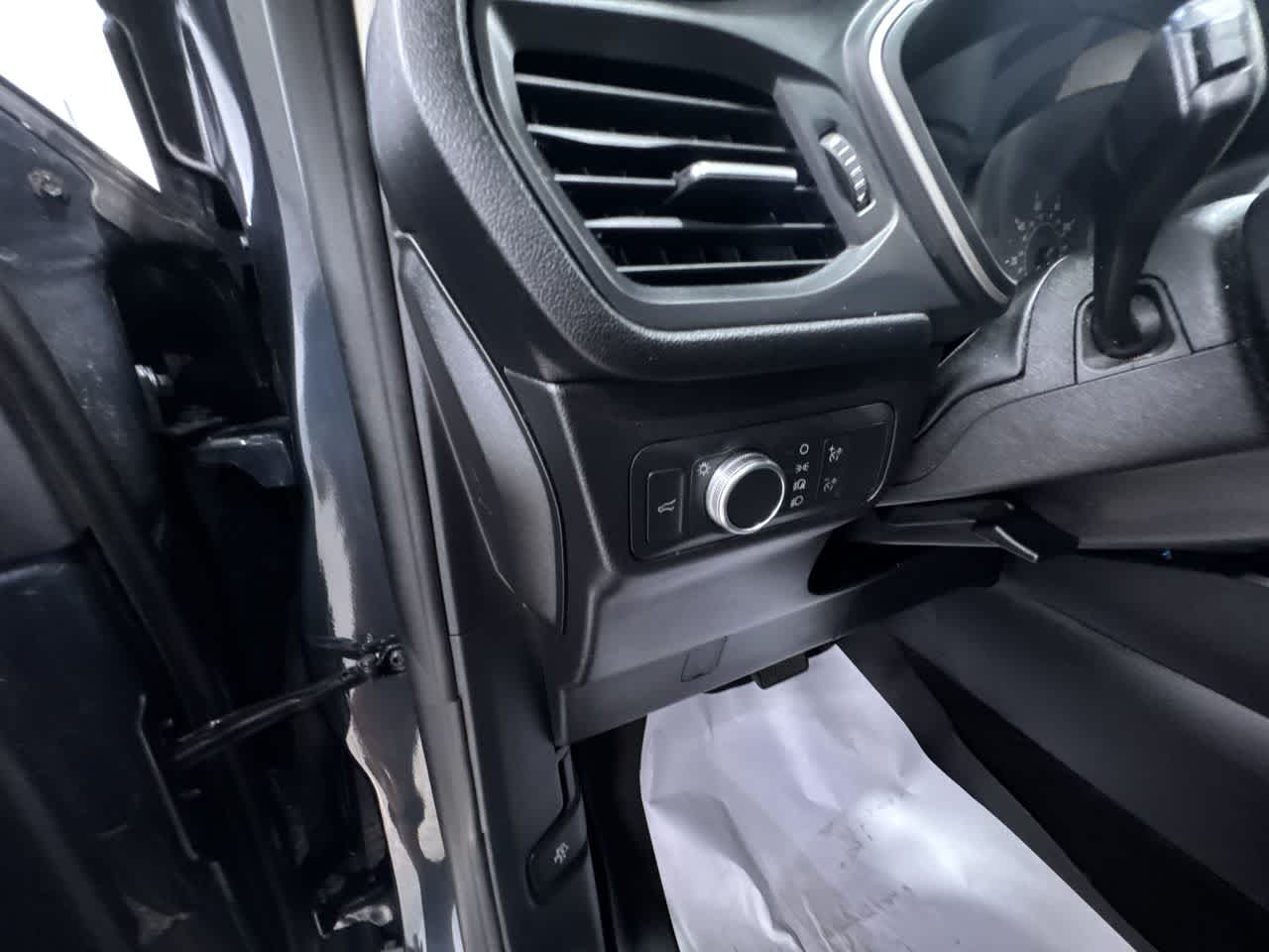 used 2022 Ford Escape car, priced at $21,595