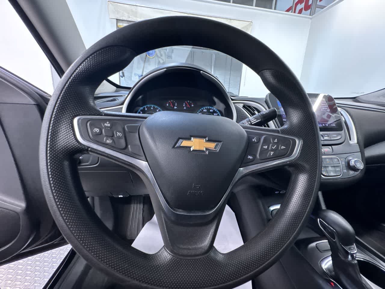 used 2022 Chevrolet Malibu car, priced at $15,995