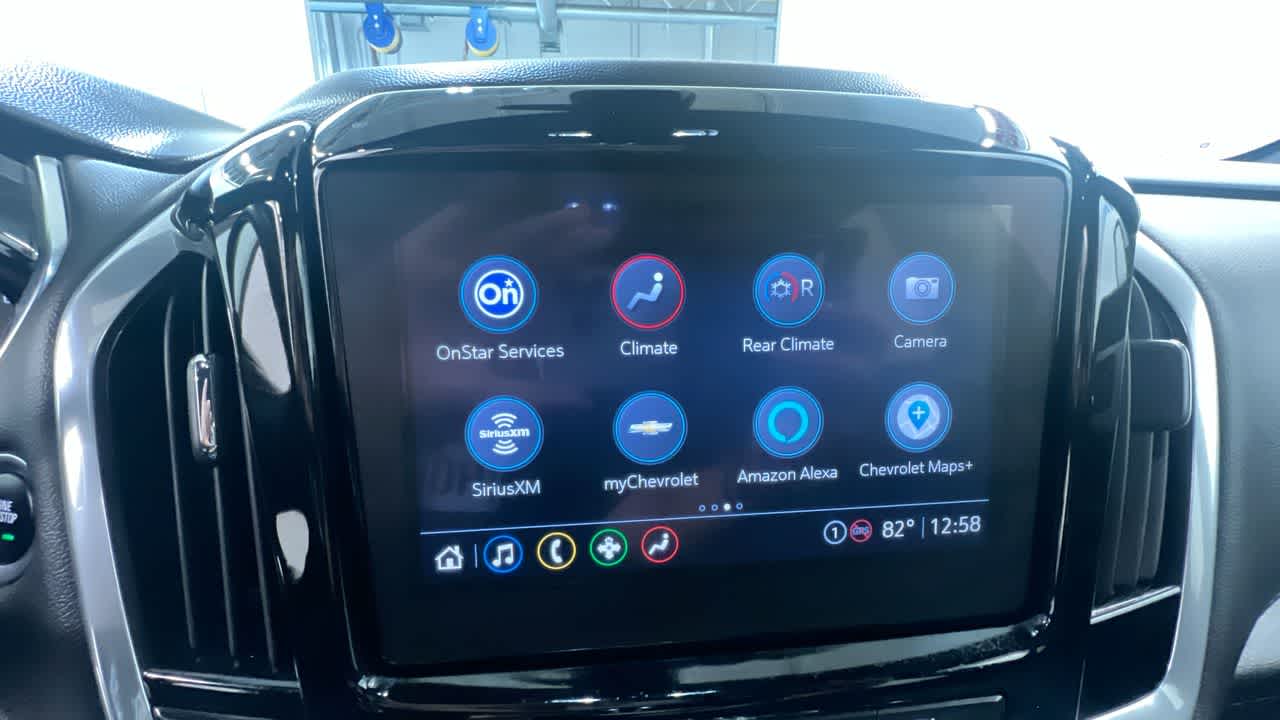 used 2022 Chevrolet Traverse car, priced at $31,995