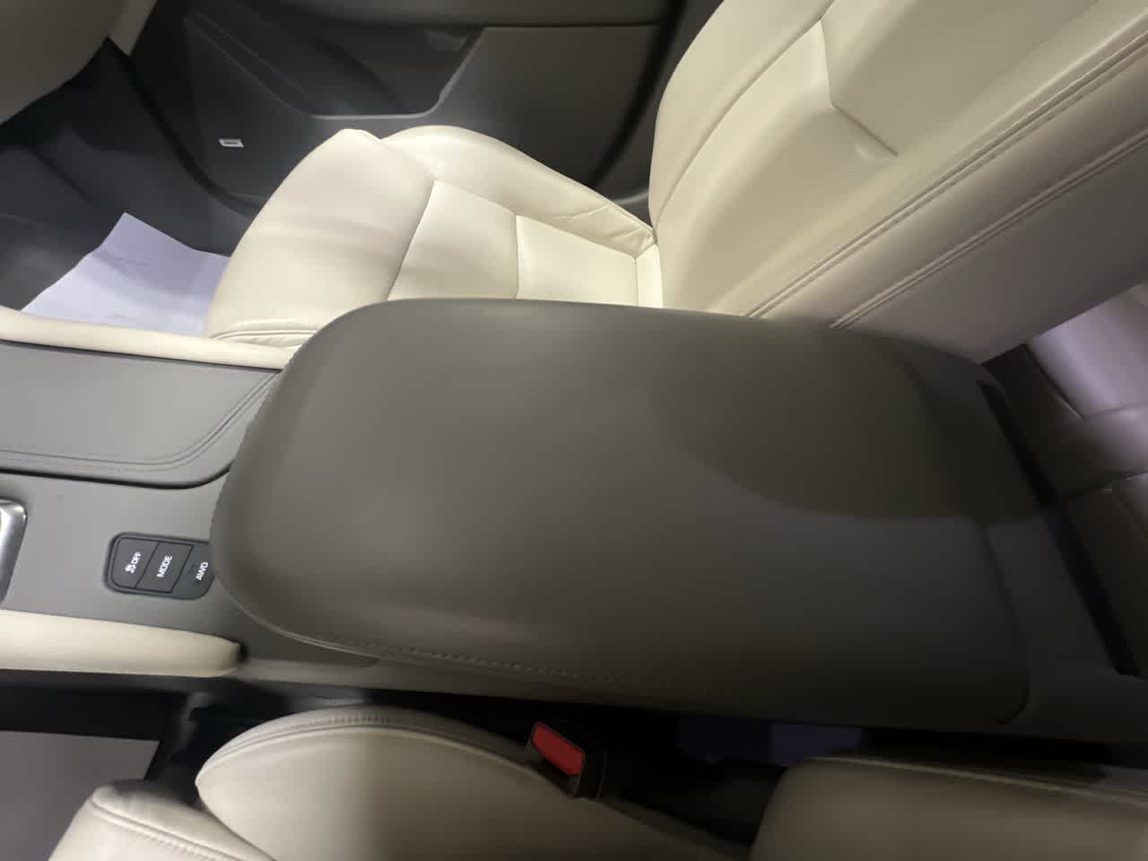 used 2017 Cadillac XT5 car, priced at $15,777