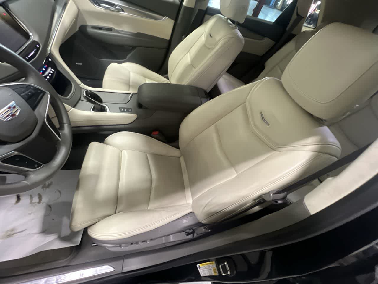 used 2017 Cadillac XT5 car, priced at $15,777