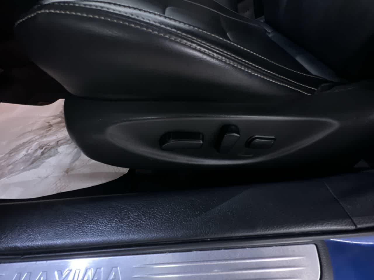 used 2022 Nissan Maxima car, priced at $24,982