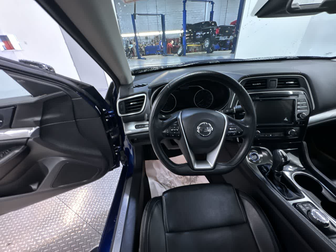 used 2022 Nissan Maxima car, priced at $24,982