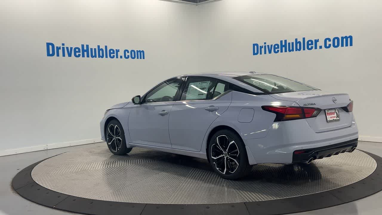new 2025 Nissan Altima car, priced at $32,038