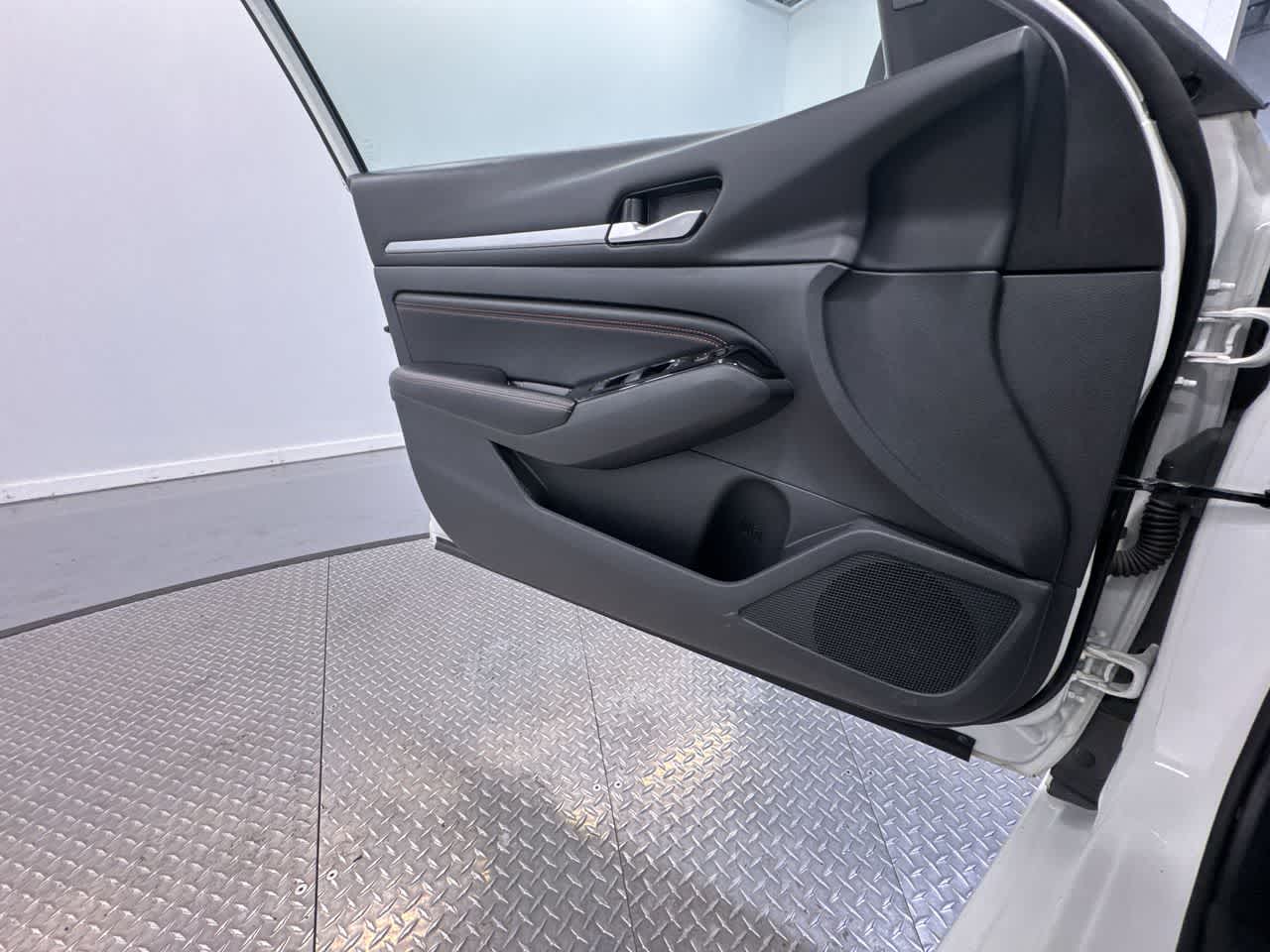 used 2023 Nissan Altima car, priced at $23,995