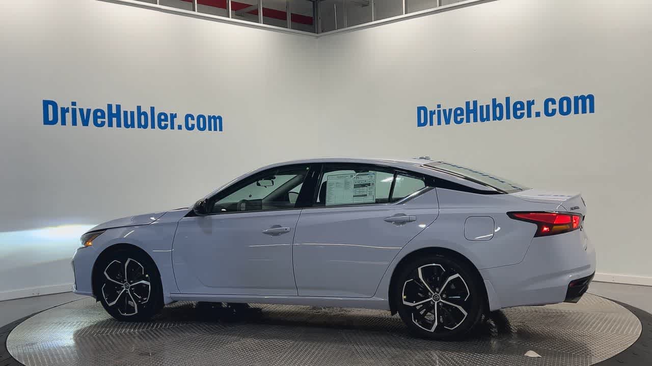 new 2025 Nissan Altima car, priced at $32,377