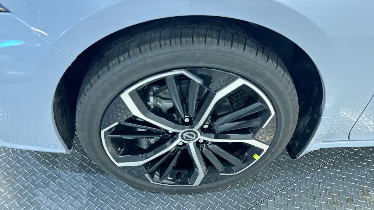 new 2025 Nissan Altima car, priced at $32,678