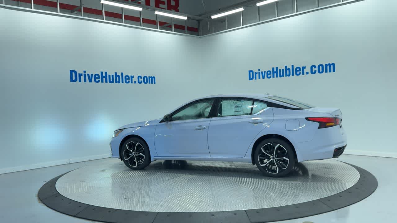 new 2025 Nissan Altima car, priced at $32,678