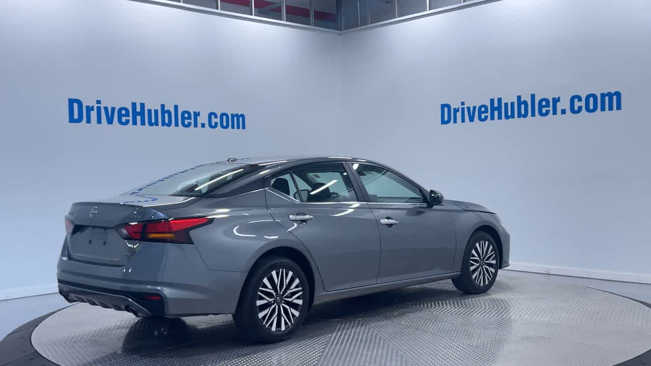 used 2023 Nissan Altima car, priced at $22,995