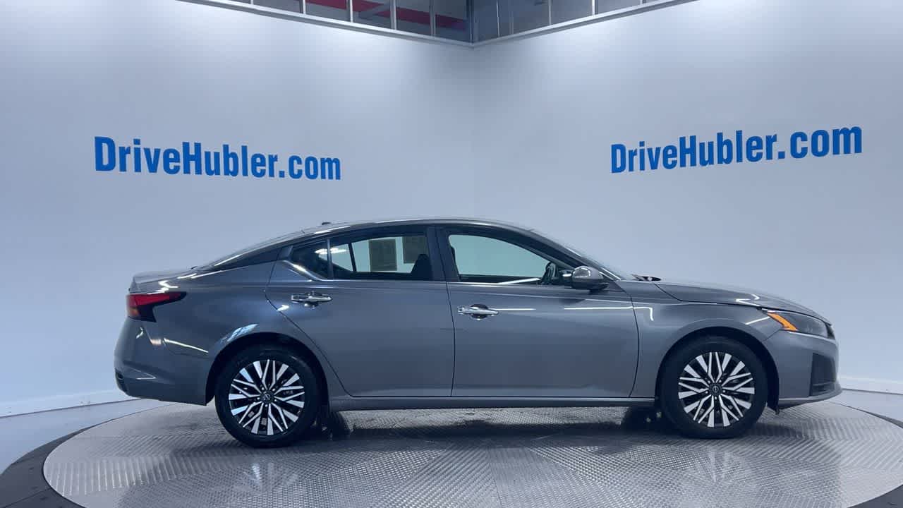 used 2023 Nissan Altima car, priced at $22,995