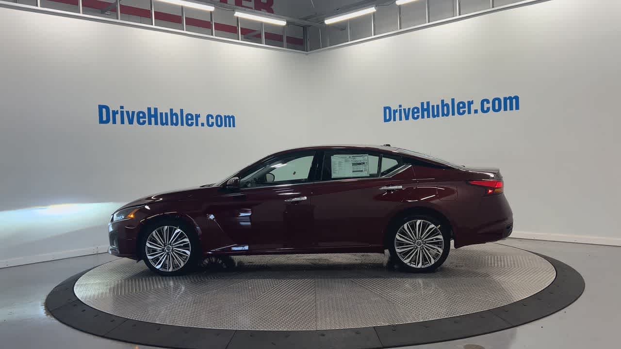 new 2025 Nissan Altima car, priced at $34,696