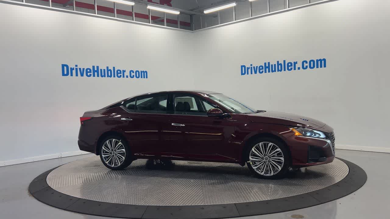 new 2025 Nissan Altima car, priced at $34,696