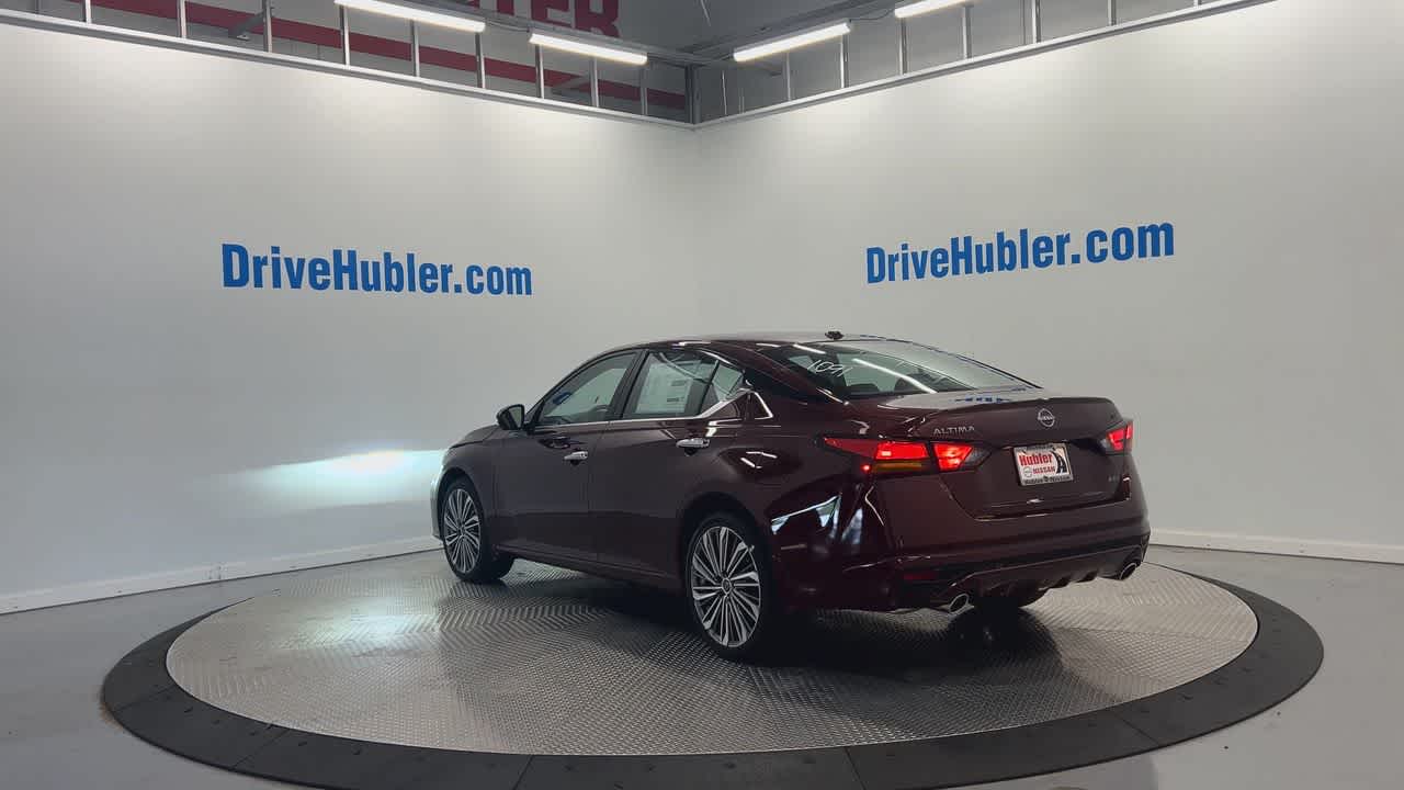 new 2025 Nissan Altima car, priced at $34,696