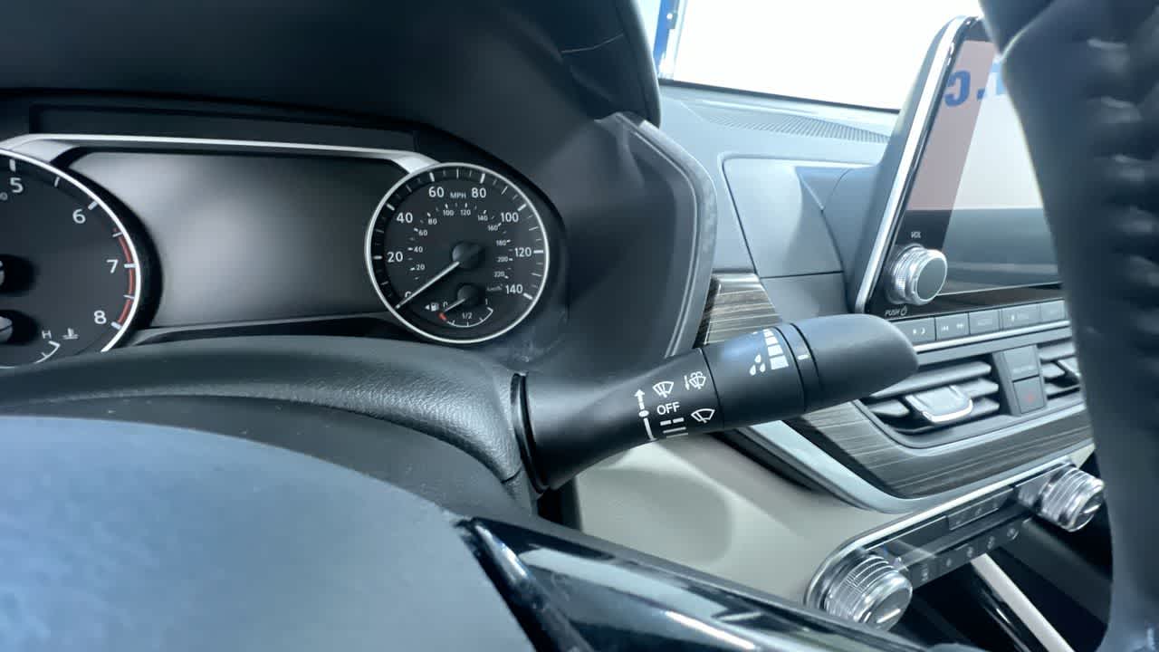 used 2022 Nissan Altima car, priced at $29,995