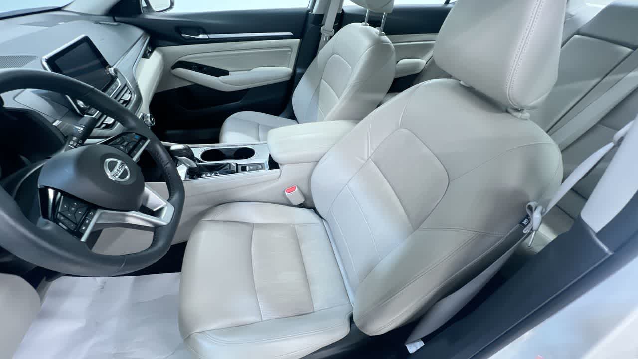 used 2022 Nissan Altima car, priced at $29,995