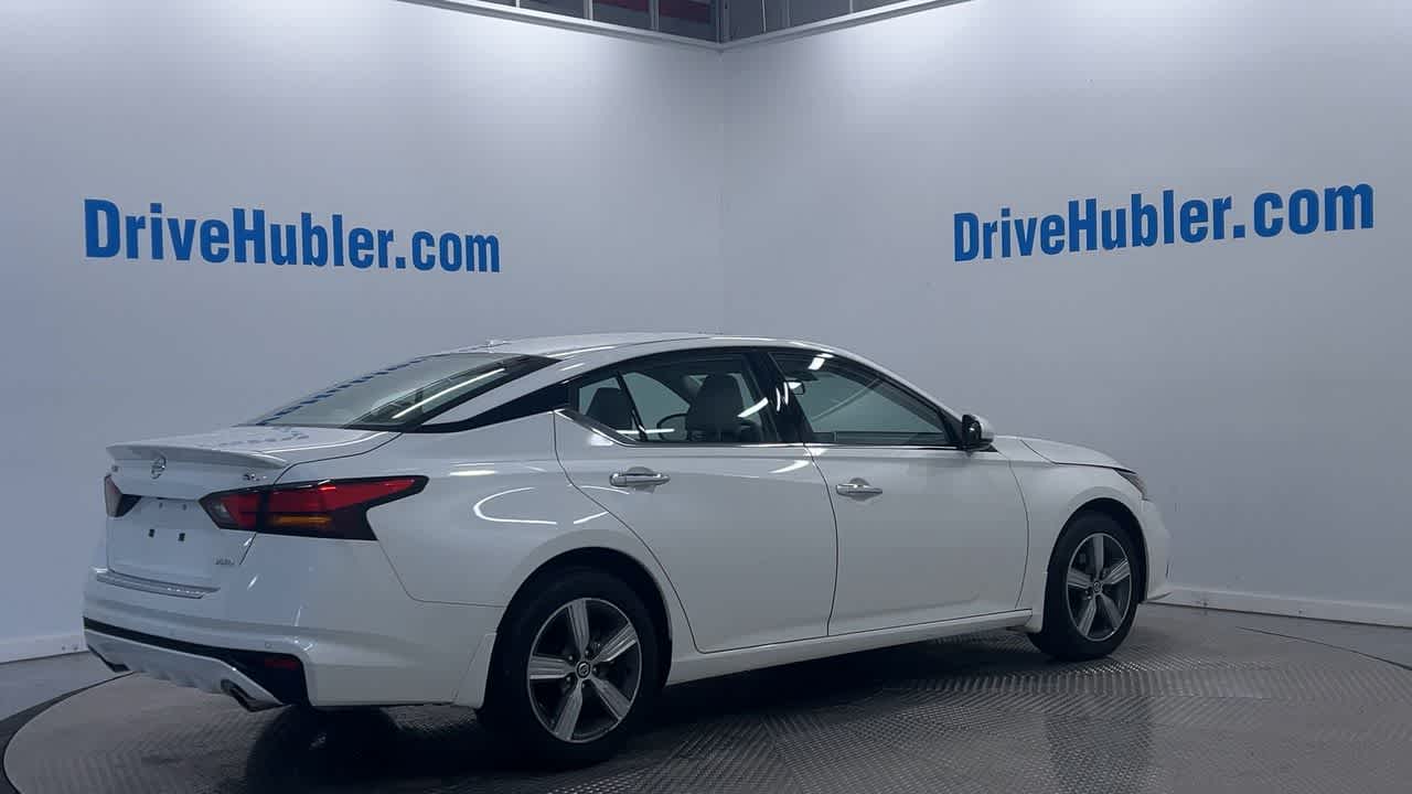 used 2022 Nissan Altima car, priced at $29,995