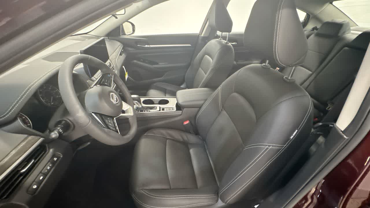 new 2025 Nissan Altima car, priced at $34,618
