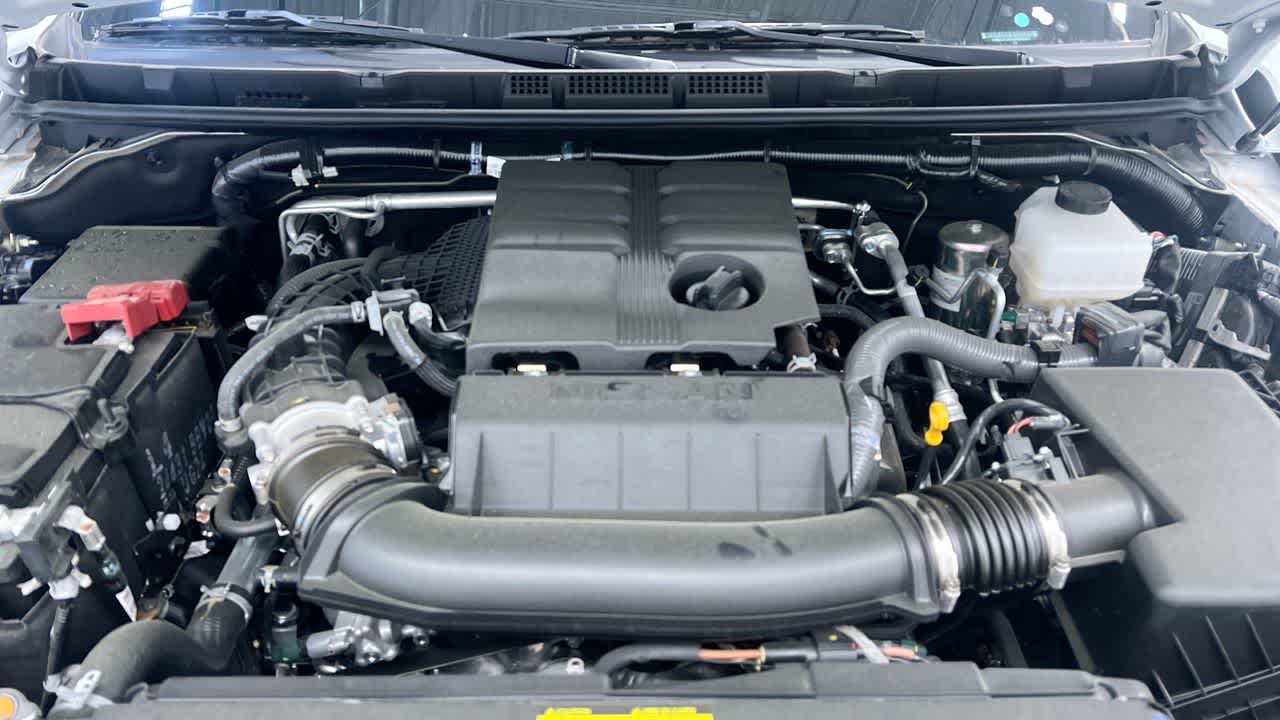 new 2025 Nissan Frontier car, priced at $33,419