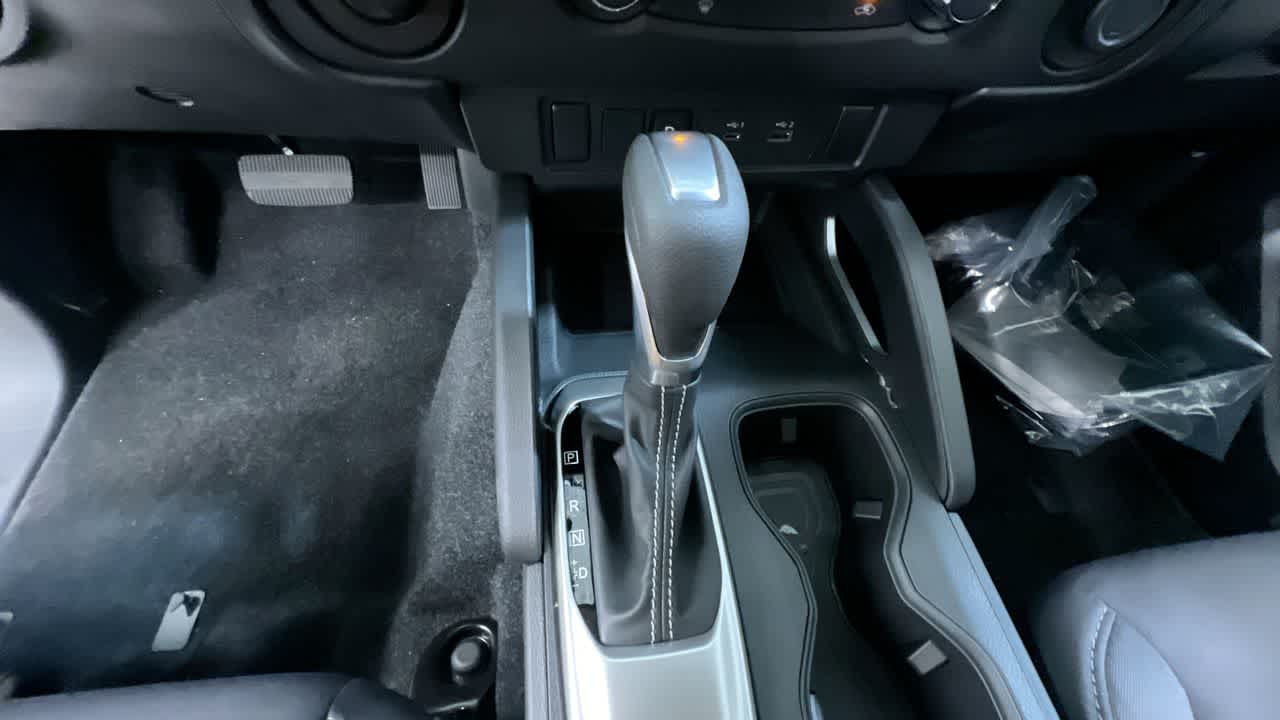 new 2025 Nissan Frontier car, priced at $33,419
